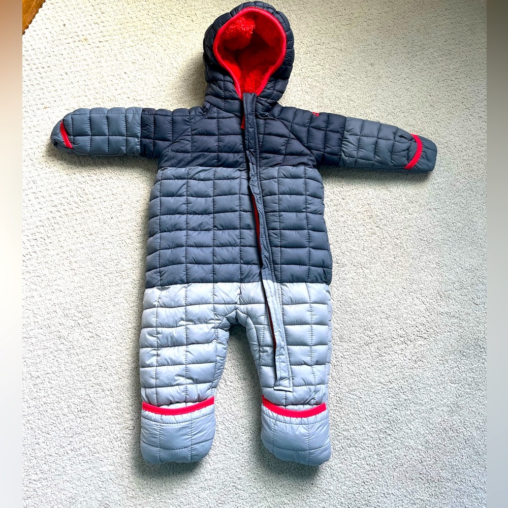 Baby snowsuit. 9-12 months